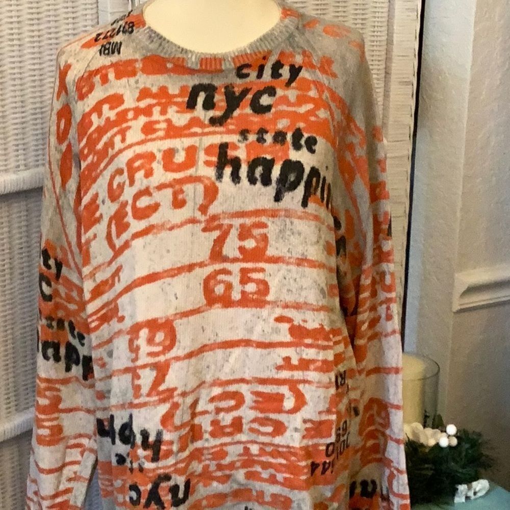 Express nyc state grapic sweater large